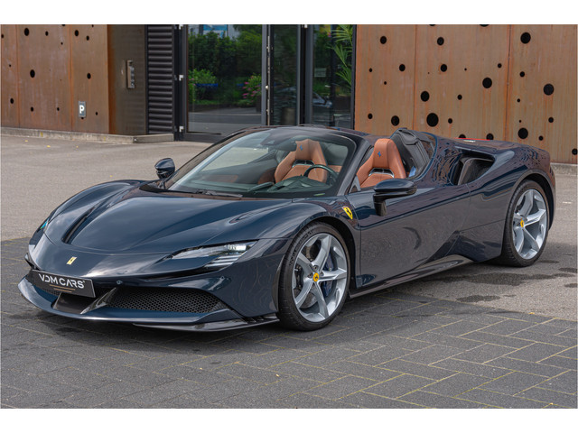 Ferrari SF90 Spider