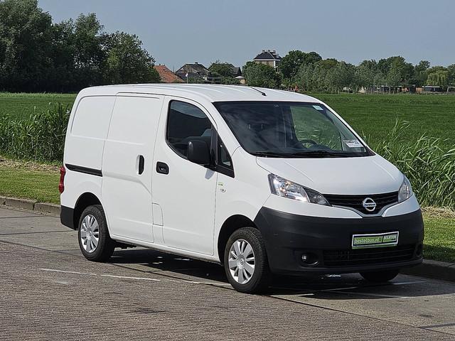 Nissan NV200