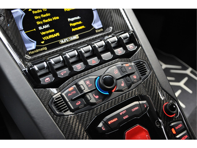 Lamborghini Aventador