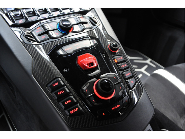 Lamborghini Aventador