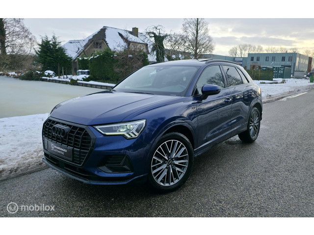 Audi Q3 2024 Benzine