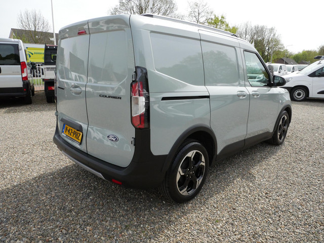 Ford Transit Courier