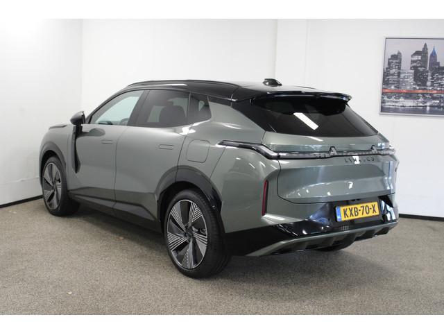 Lynk & Co 08