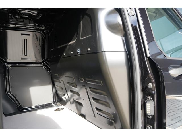 Ford E-Transit Courier