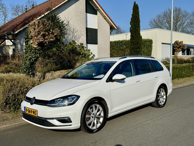 Volkswagen Golf 2017 Benzine