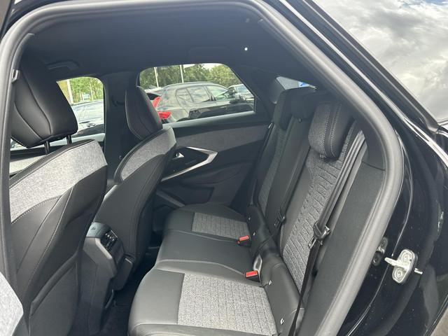 Peugeot E-3008