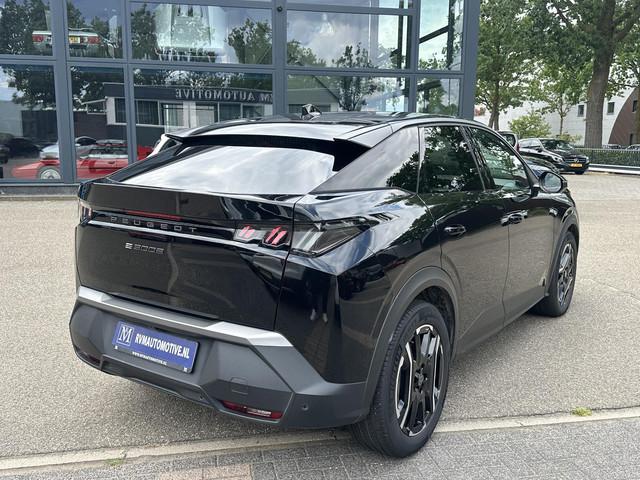 Peugeot E-3008