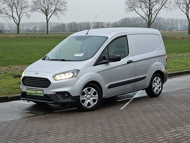 Ford Transit Courier