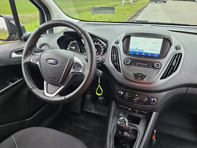 Ford Transit Courier