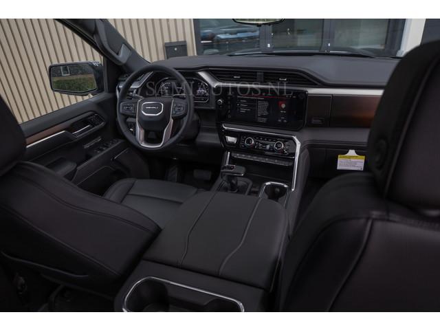 GMC Sierra
