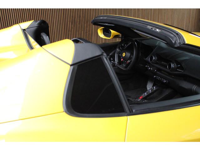Ferrari 812 GTS