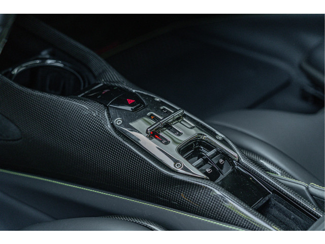 Ferrari SF90 Stradale