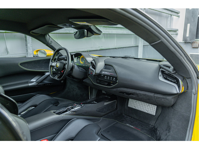 Ferrari SF90 Stradale