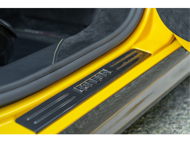 Ferrari SF90 Stradale