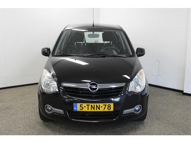 Opel Agila