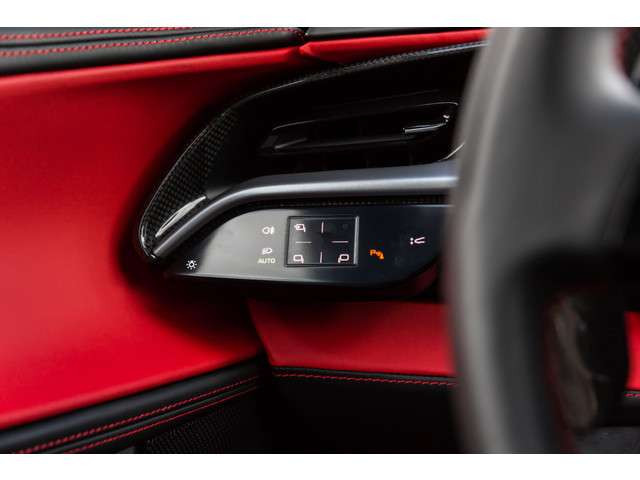 Ferrari SF90 Stradale