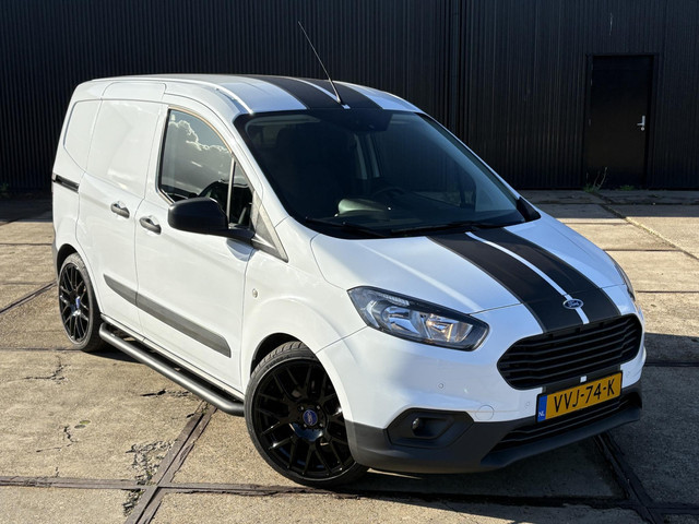 Ford Transit Courier