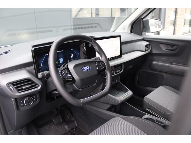 Ford E-Transit Courier