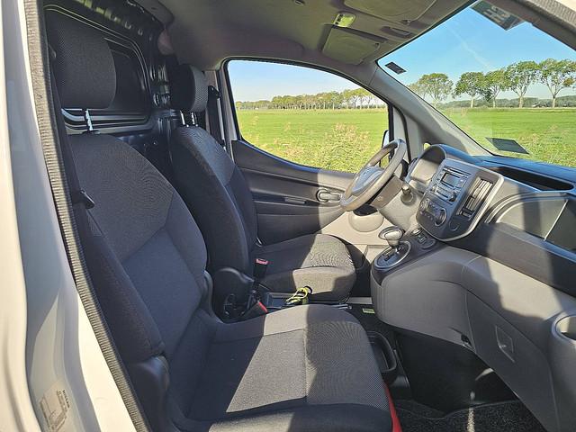 Nissan NV200