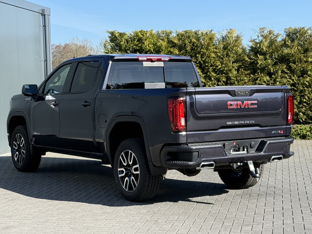 GMC Sierra