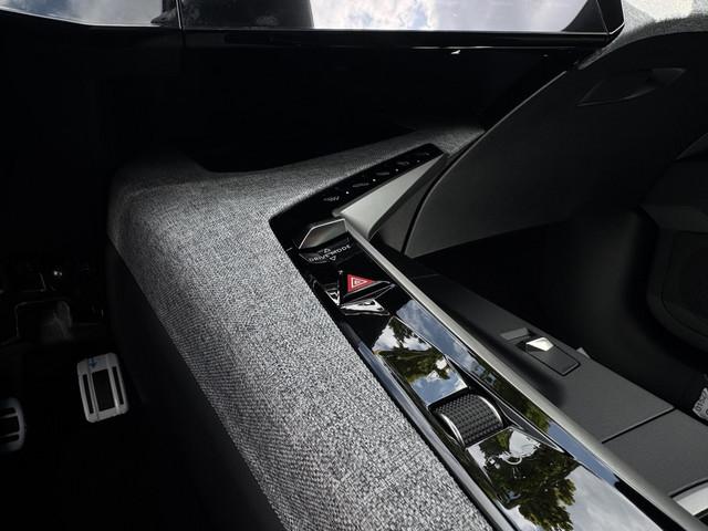 Peugeot E-5008