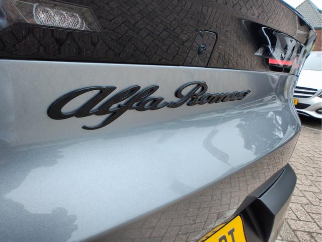 Alfa Romeo Junior