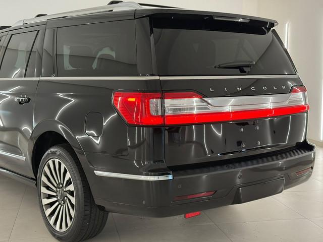 Lincoln Navigator