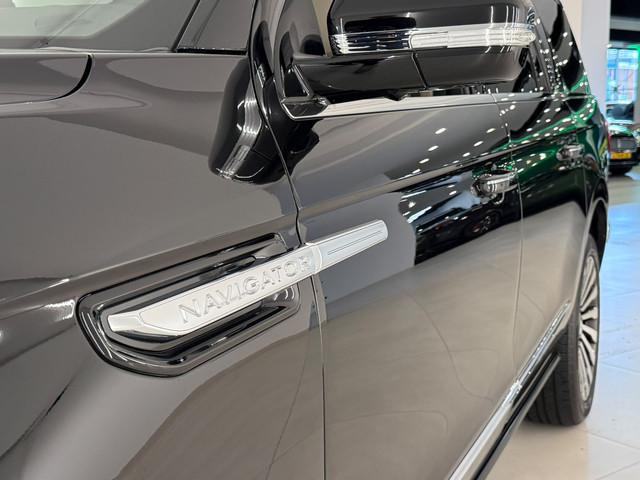 Lincoln Navigator