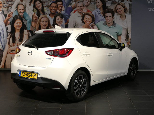 Mazda 2