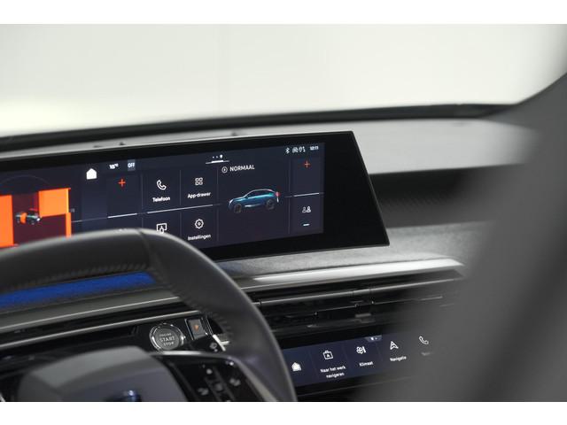Peugeot E-3008
