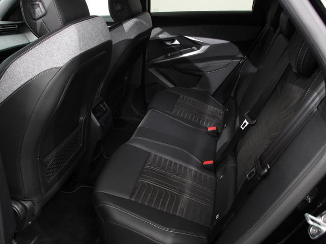 Peugeot E-3008