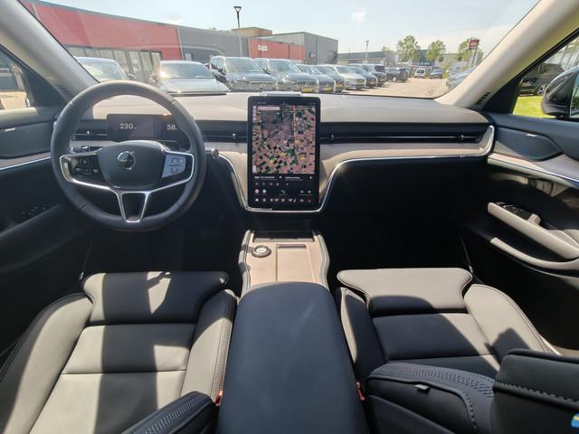 Volvo EX90