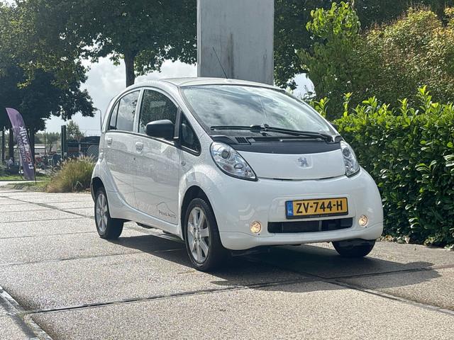 Peugeot iOn