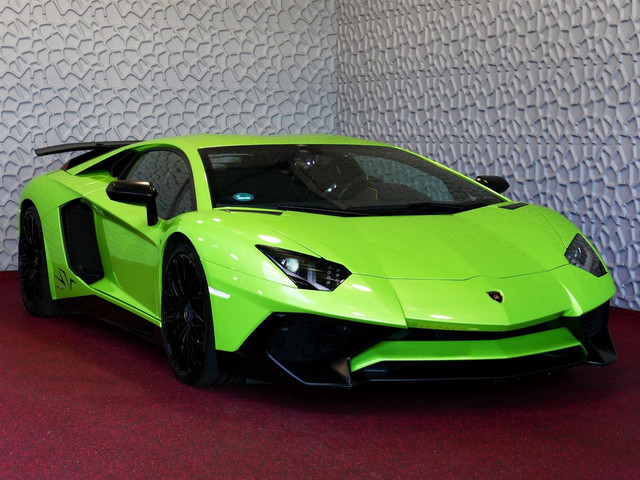 Lamborghini Aventador