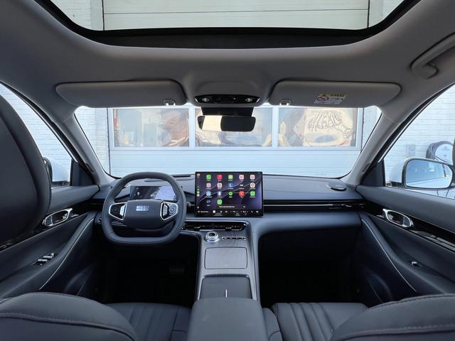 Geely E5