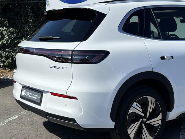 Geely E5