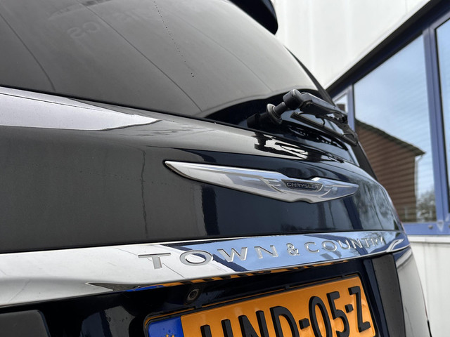 Chrysler Town & Country