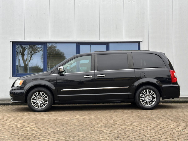 Chrysler Town & Country