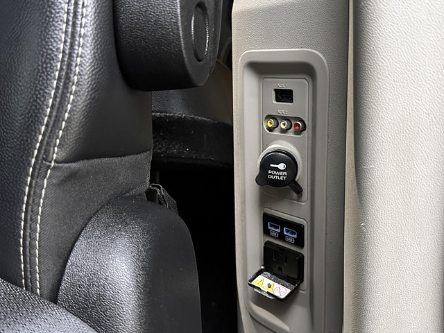 Chrysler Town & Country