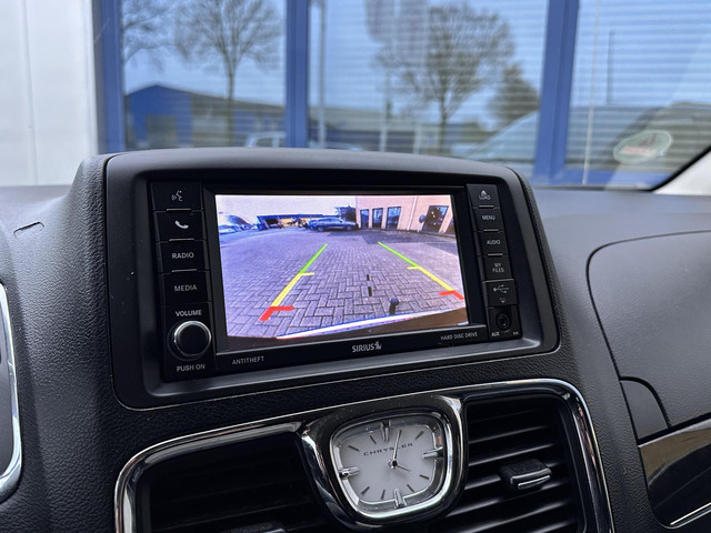 Chrysler Town & Country