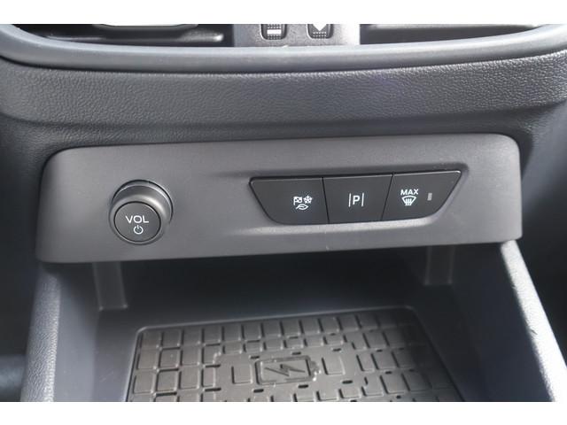 Ford E-Transit Courier