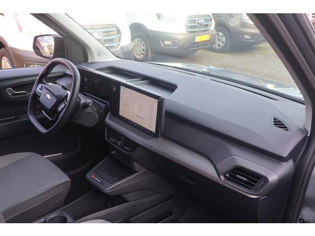 Ford E-Transit Courier