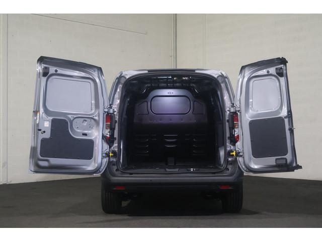 Ford E-Transit Courier