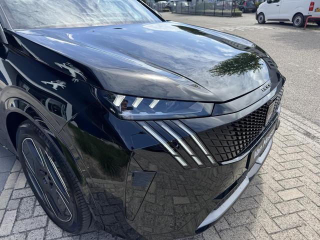 Peugeot E-3008