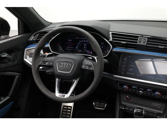 Audi RSQ3