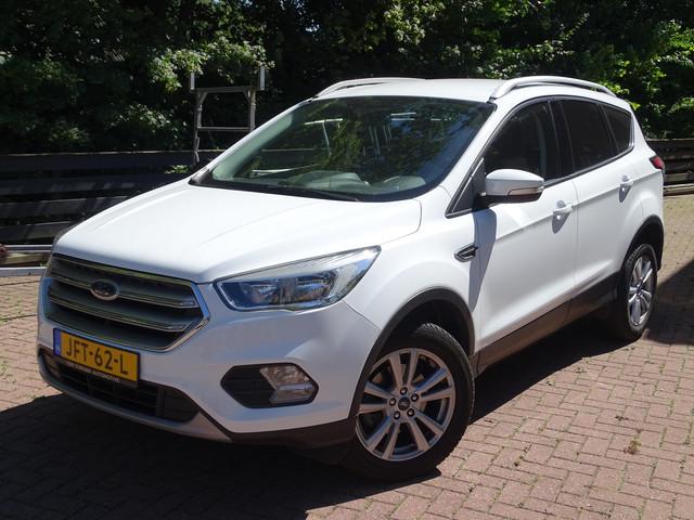 Ford Kuga 2018 Benzine