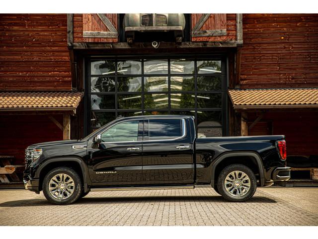 GMC Sierra