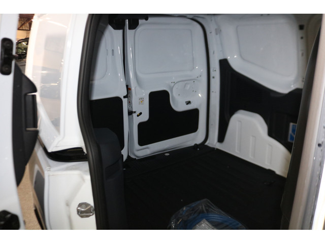 Ford E-Transit Courier