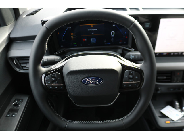 Ford E-Transit Courier