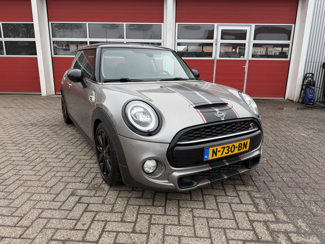 Mini Cooper 2019 Benzine